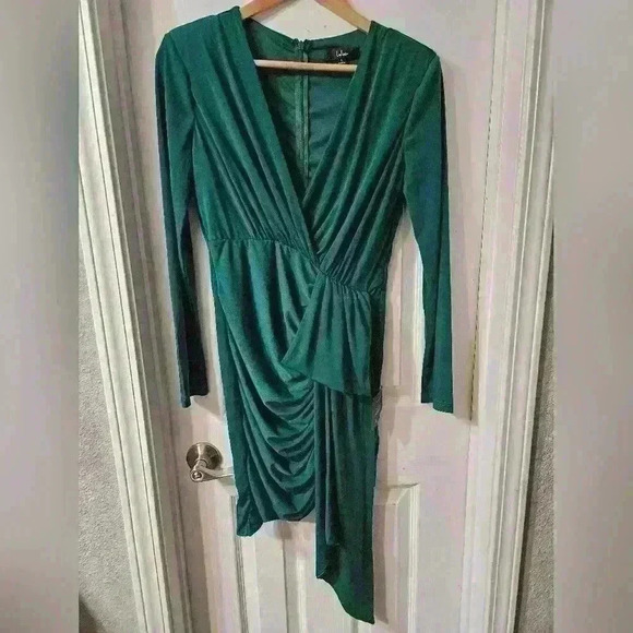 NWT Lulus Marlay Emerald Green Ruched Long Sleeve Bodycon Dress - Picture 4 of 7